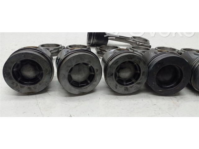 Поршень (поршни) 06LN, 06LN Volkswagen PASSAT B8 2015