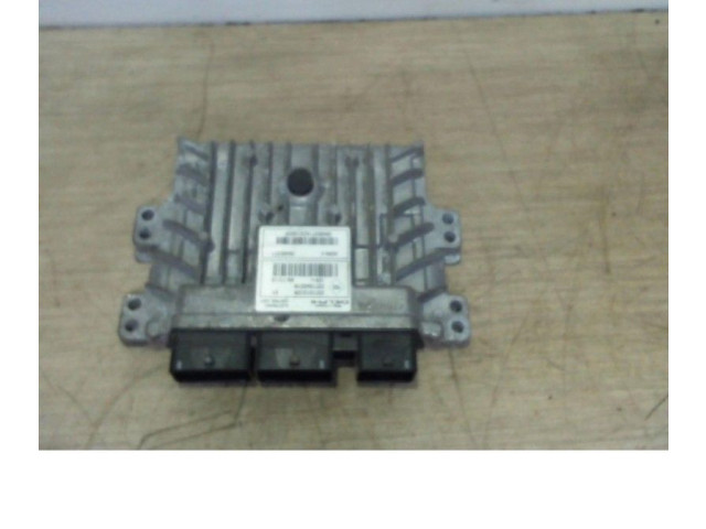 Блок управления двигателя 237104331R, 237104331R   Renault Twingo II
