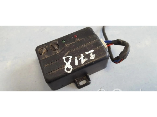 Блок управления    Nissan Prairie