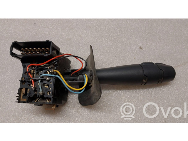 Ручка стеклоочистителей 8200792584, 02058SJ   Dacia Sandero