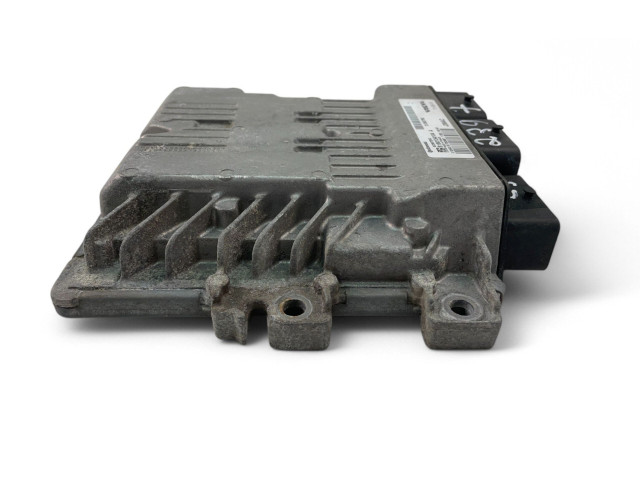 Блок управления двигателем Блок управления 31355792 Volvo V70