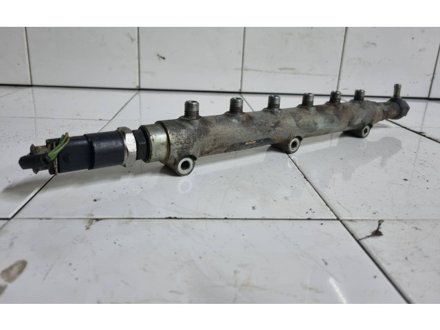 Магистральная трубка топлива 8658252, 0445215010    Volvo V70   