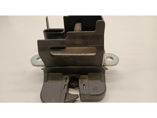 Zámek zadních dveří 3C9827645A   Audi Q7 4L 2007