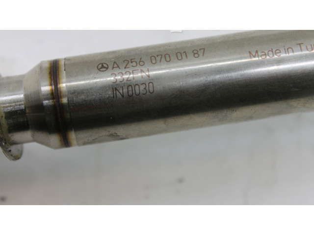 Vstřikovač A2560700187, 0261500397 Mercedes-Benz GLA W156 M 133.980