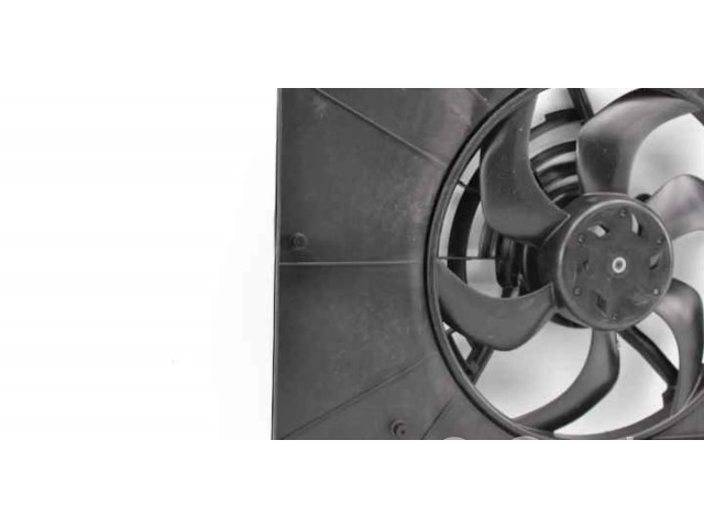 Вентилятор радиатора 9801666680, 9682895680 Peugeot 2008 I 1.6