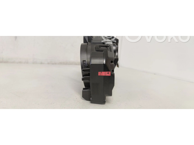 Přístrojová deska Mercedes-Benz C W204 2011 A2049005413, 2049005413