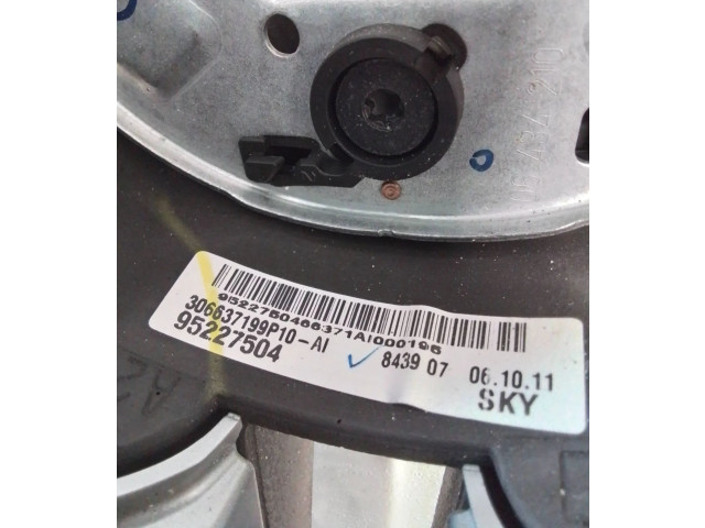 Volant Chevrolet Orlando 2012 95227504, 843907