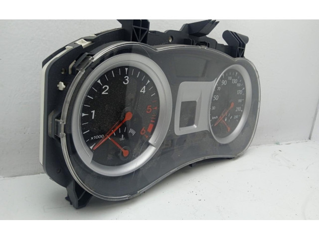 Панель приборов 8201060299   Renault Clio III       