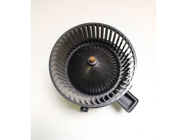 Вентилятор печки    4M1820021C, C24245109   Audi e-tron