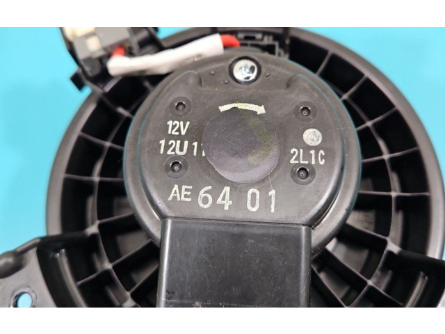 Блок предохранителей 911613E010   KIA Sorento    