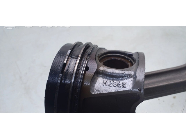 Поршень с шатуном H268X Jaguar S-Type для дизельного двигателя 2.7