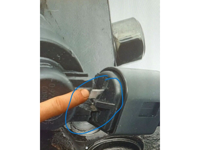 Vstřikovací lišta A6420700801, A6420104345 Mercedes-Benz E A207 OM 642.852