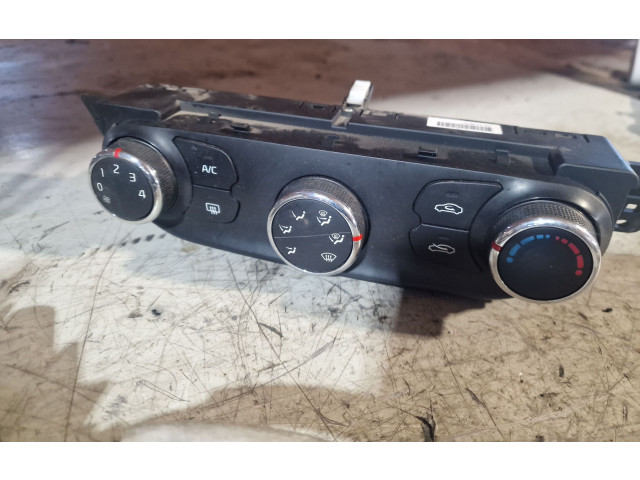 Блок управления климат-контролем 97250A2003 KIA Ceed