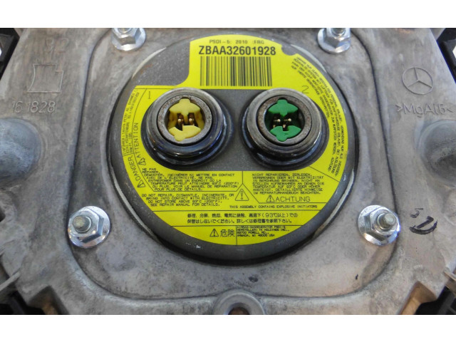 Подушка безопасности водителя A1698600102   Mercedes-Benz A W169