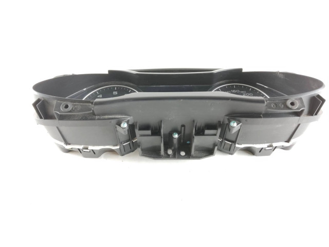 Přístrojová deska Audi A4 S4 B8 8K 2009 8K0920930A, 8K0927931A