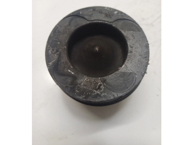  Поршень  8370B  Mercedes-Benz GL X166  