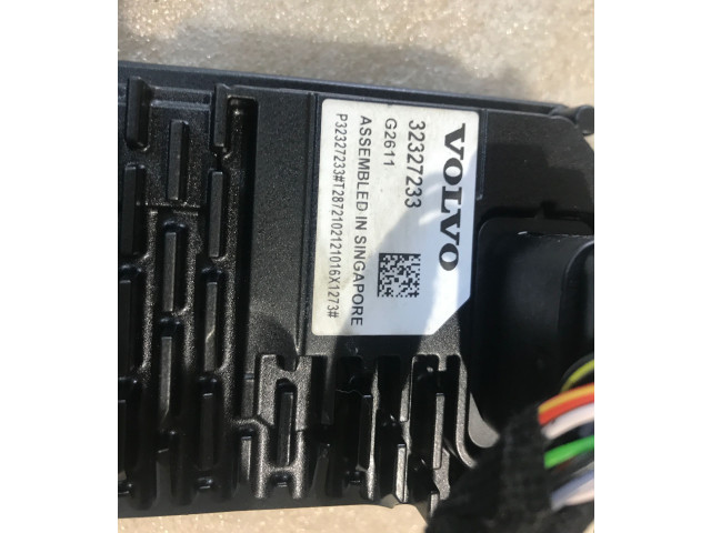 Блок управления 32327233, G2611   Volvo XC60