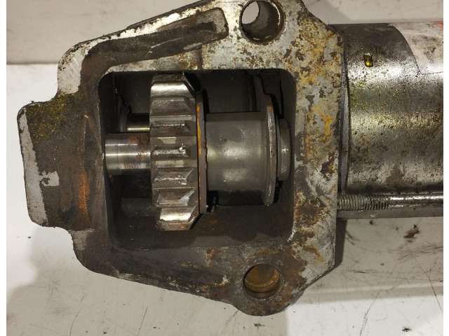 Pojistková skříňka Двигатель стеклоочистителей    Ford Transit 2006