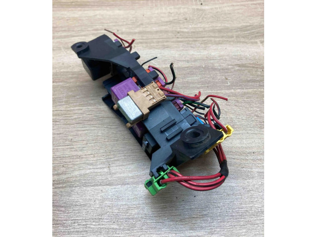   Pojistková skříňka 4E0937503B, 431951253G   Audi A8 S8 D3 4E 2002