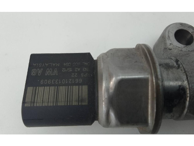 Топливная рампа 04L125 Audi A3 S3 A3 Sportback 8P