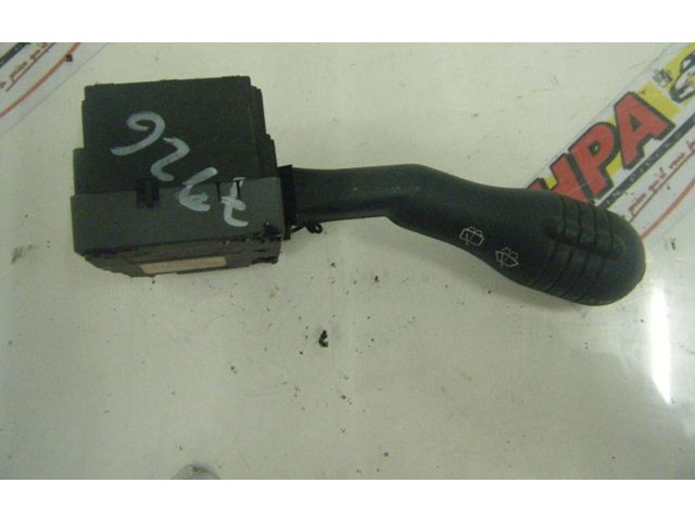 Ручка стеклоочистителей    Renault Twingo I