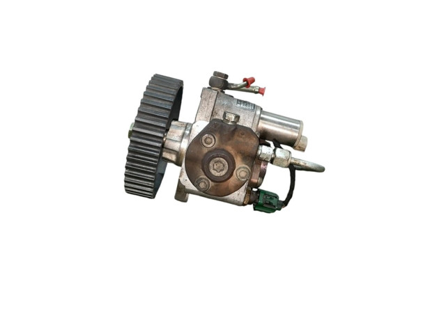 Топливный насос