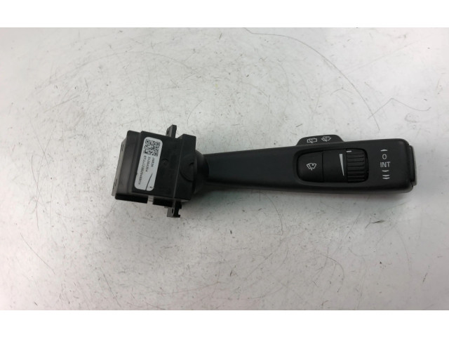 Подрулевой переключатель 31264354   Volvo V70