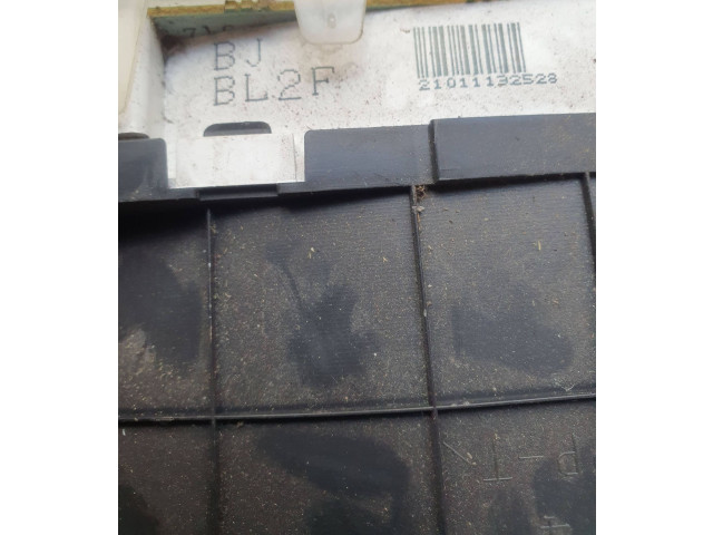 Турбина Спидометр (приборный щиток) Mazda 323  Bjbl2f, 21011132528         