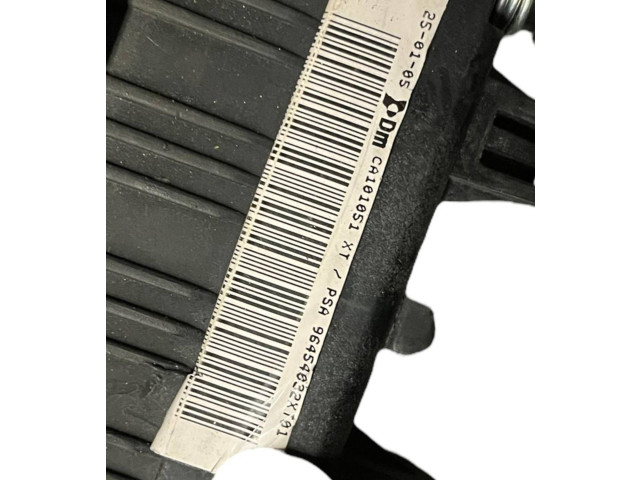 Подушка безопасности водителя 96454032xt01 Citroen Berlingo