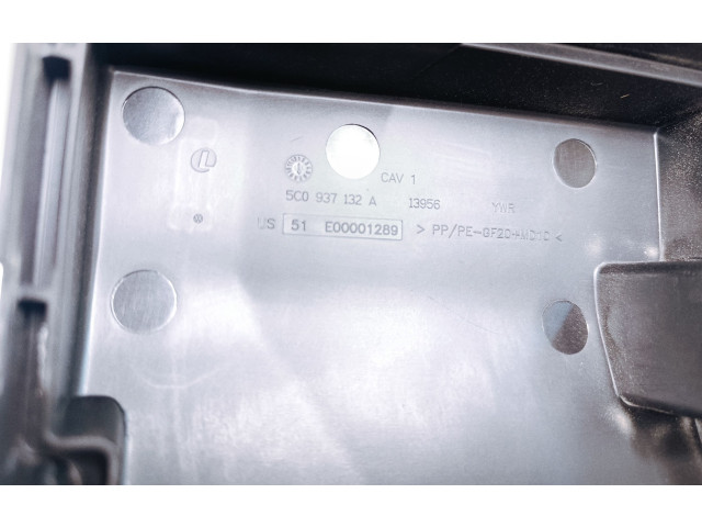 Блок предохранителей 5C0937132A Volkswagen Jetta VI