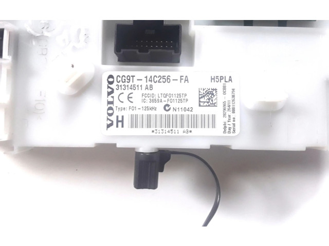 Блок предохранителей 31314511AB Volvo V70