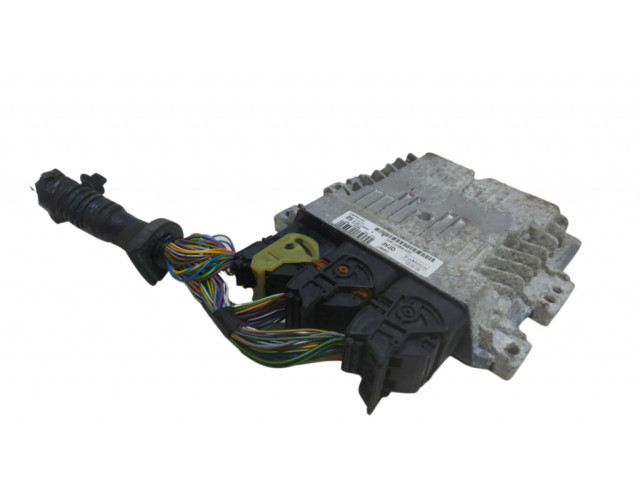 Блок управления двигателя AV6112A650ADD, S180133042 Ford Grand C-MAX