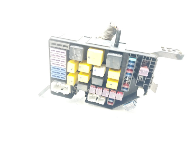 Блок предохранителей 912102D010   Hyundai Coupe    