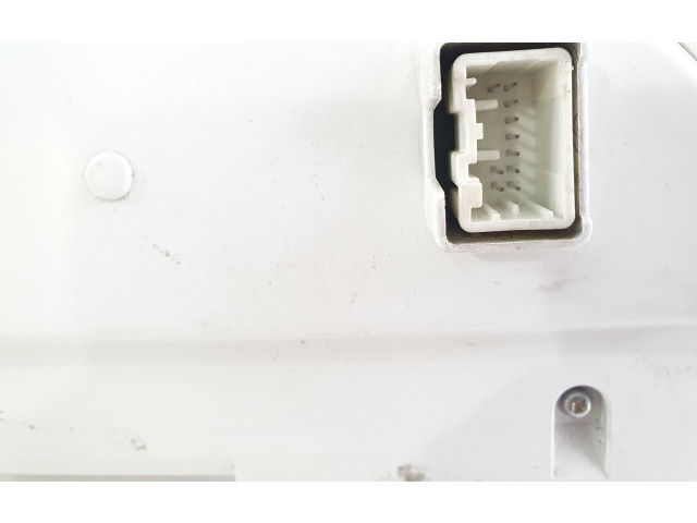 Панель приборов 31270901AA, 69399320U   Volvo S80       