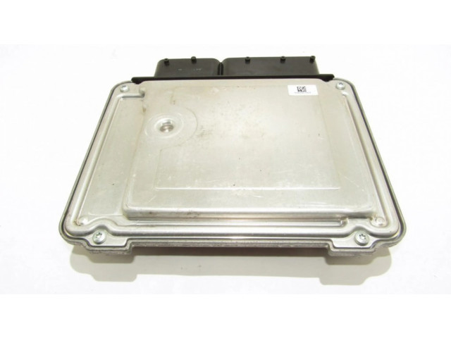 Блок управления двигателя 03C906016BM   Volkswagen Golf Plus
