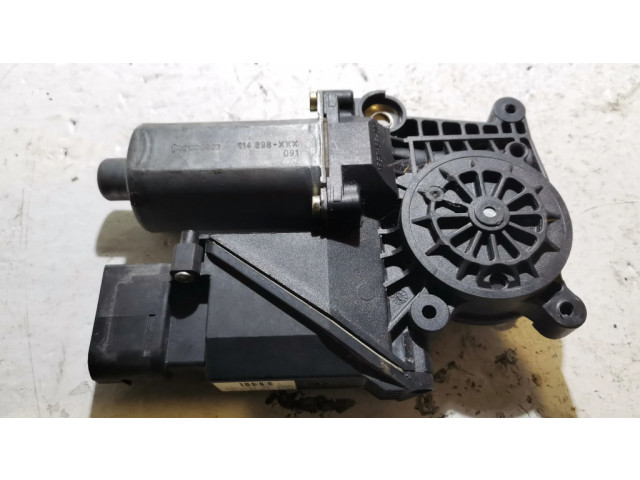 Передний двигатель механизма для подъема окон