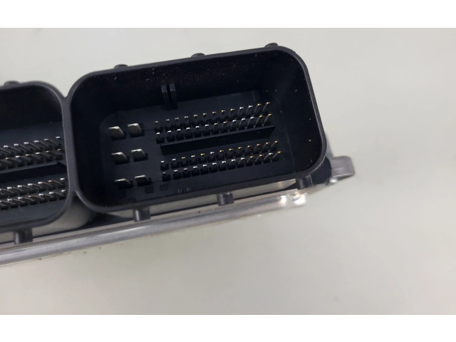 Блок управления двигателя 8517862   BMW X3 F25