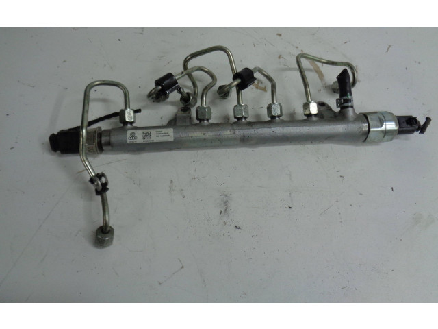 Топливная рампа 03L130089R, 03L130089R   Audi A1  