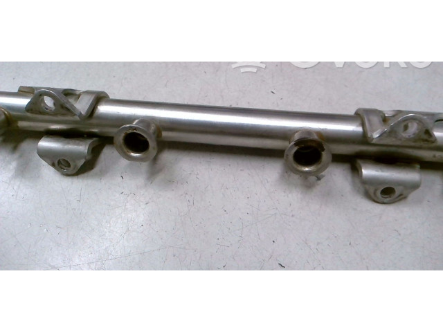 Топливная рампа 04E133320D Skoda Fabia Mk3 (NJ)