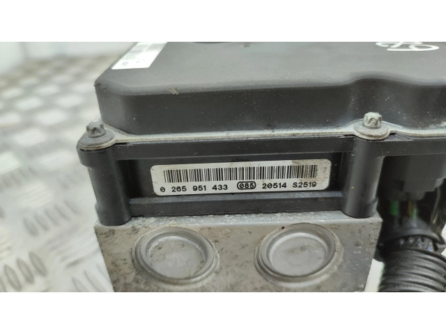 Блок АБС 0265951433, 9677025380   Peugeot  5008  