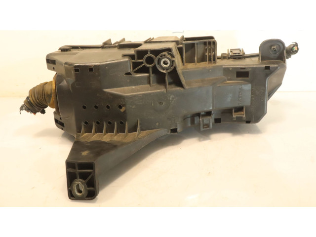 Блок предохранителей Volvo S60