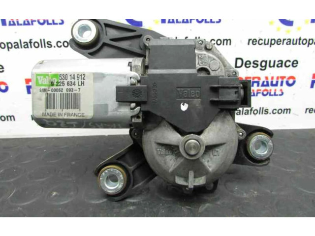 Моторчик заднего дворника 9225634LH    Opel Combo C