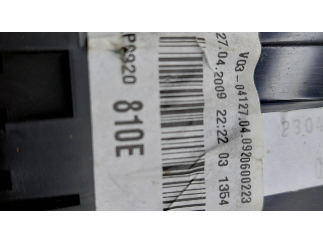 Přístrojová deska  Seat Leon (1P) 2009 1P0920810E, 0920600223  