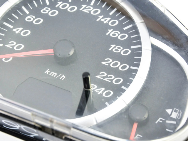 Přístrojová deska Mazda 6 2006 52GR1NA