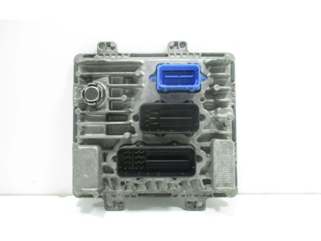 Řídící jednotka 55485040 Opel Zafira C 2015