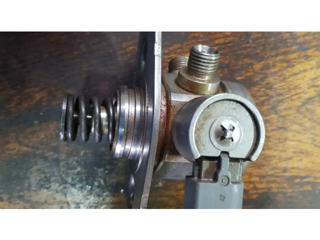 Vstřikovací čerpadlo 0261520148, 3003874648 BMW 3 GT F34 pro benzínový motor 0.0