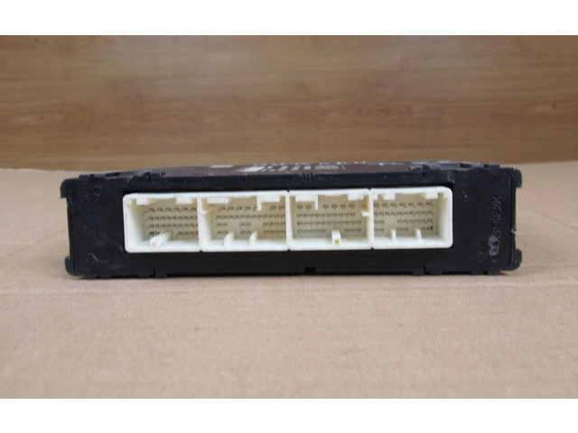 Блок управления 22765AL430   Subaru Forester SJ