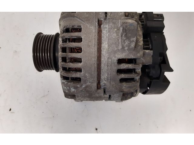 Генератор 165201021232 Renault Clio III