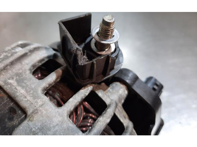 Генератор 231001629R Dacia Sandero III