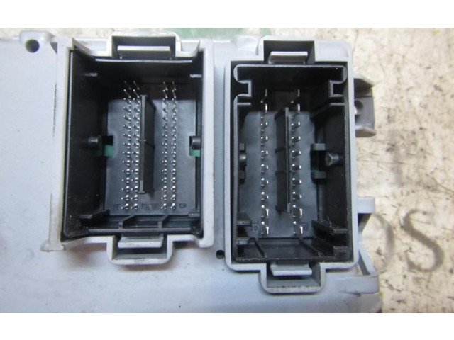 Pojistková skříňka Řídící jednotka BSM 51885530, 00518855300   Fiat Doblo 2011